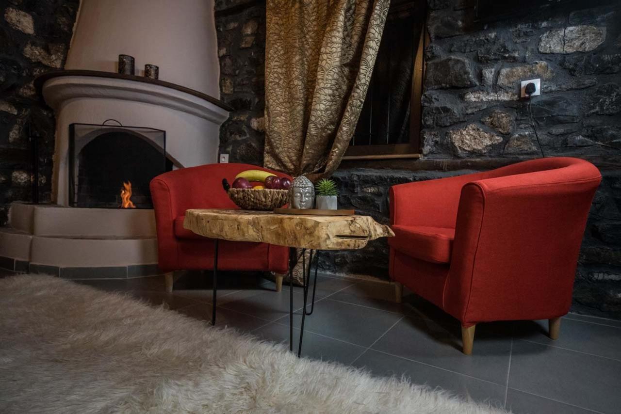 Guesthouse Nefeli パライオス・アギオス・アタナシオス エクステリア 写真